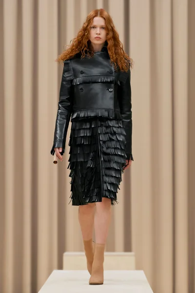 Look 14
